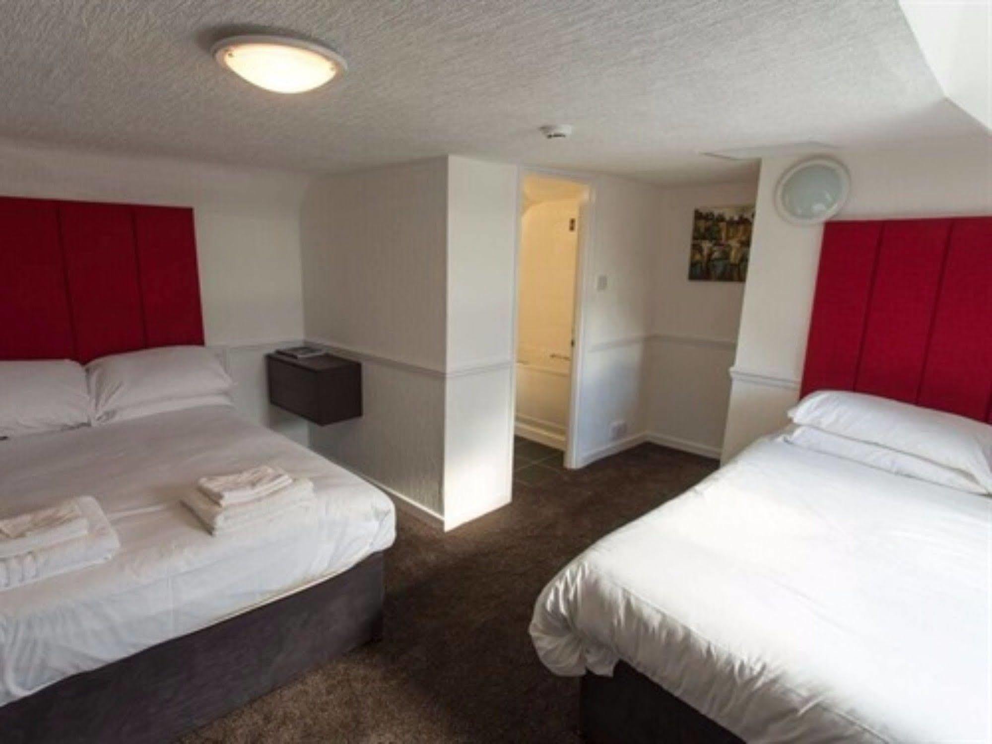 Trinity Guest House Hartlepool Bagian luar foto
