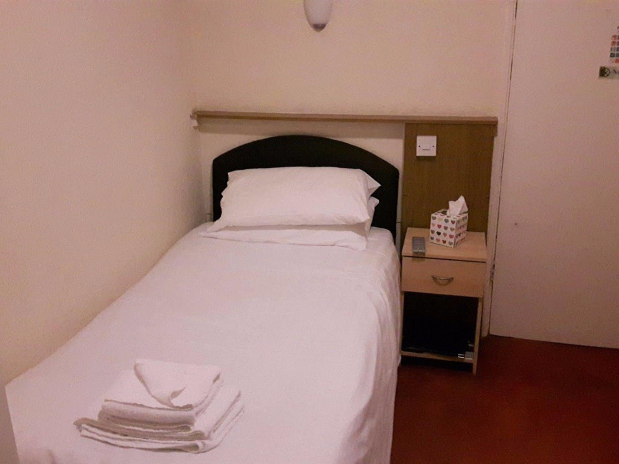 Trinity Guest House Hartlepool Bagian luar foto