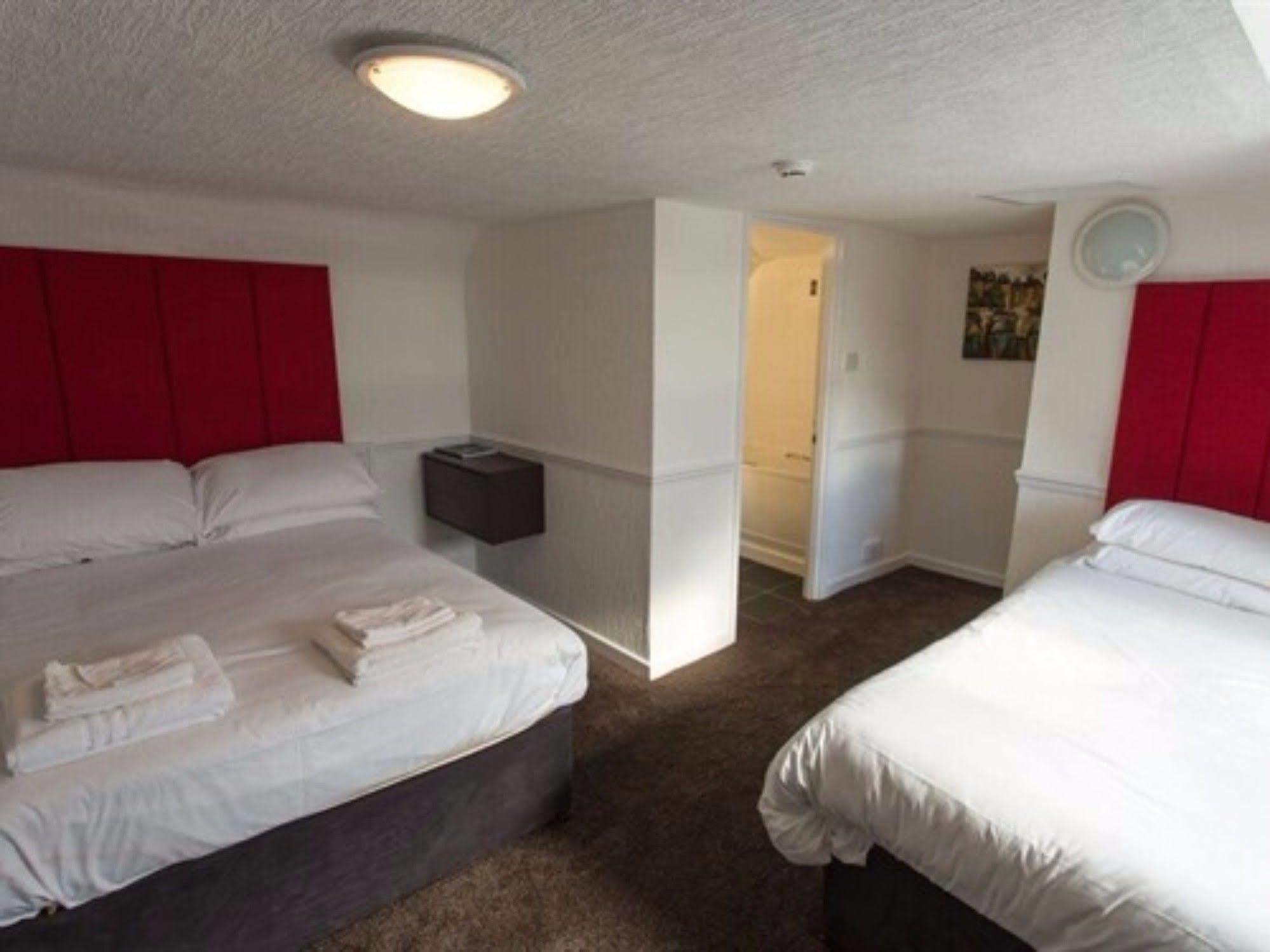 Trinity Guest House Hartlepool Bagian luar foto