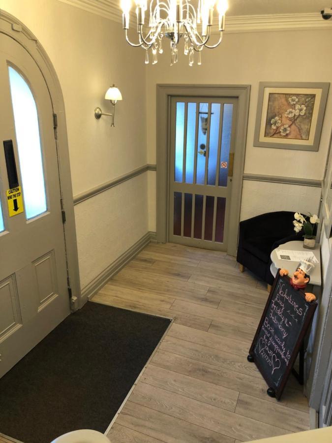 Trinity Guest House Hartlepool Bagian luar foto