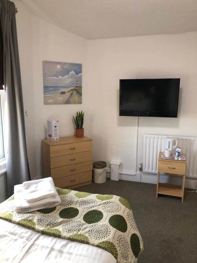 Trinity Guest House Hartlepool Bagian luar foto
